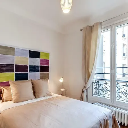 Rue St Florentin Lejlighed Paris
